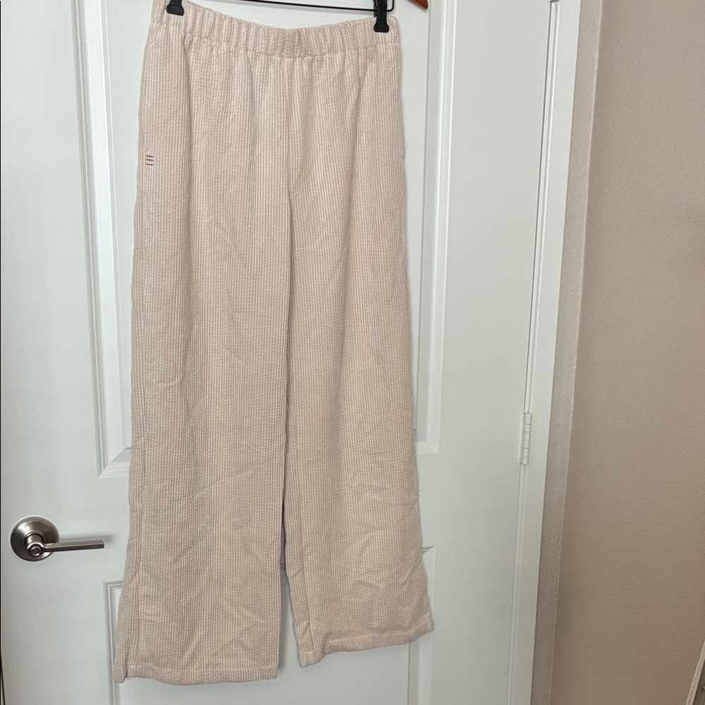 Urban Outfitters Cream Corduroy Wide Leg Elastic High Waist Pants size M